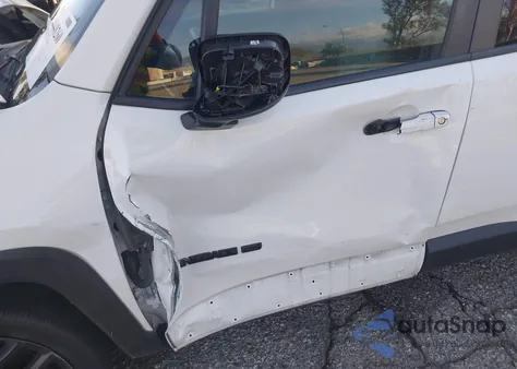 2021 Jeep Renegade Latitude Fwd z USA, uszkodzony, nr VIN ZACNJCBB9MPM67143